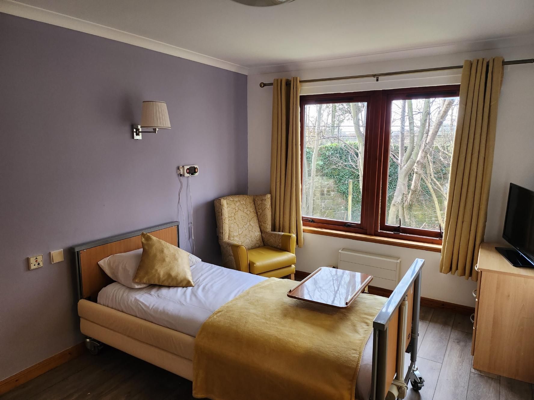 purple bedroom